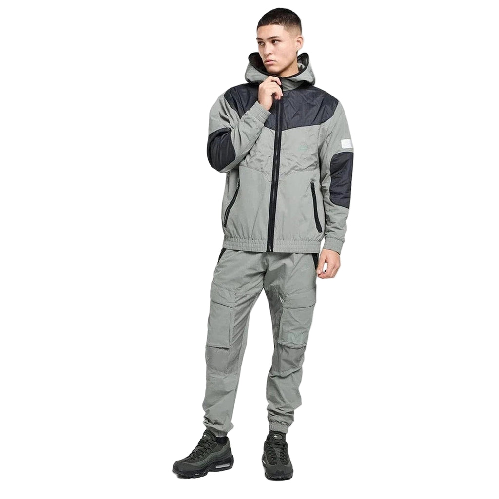 Men's Nike Air Max Windbreaker Jacket Grey