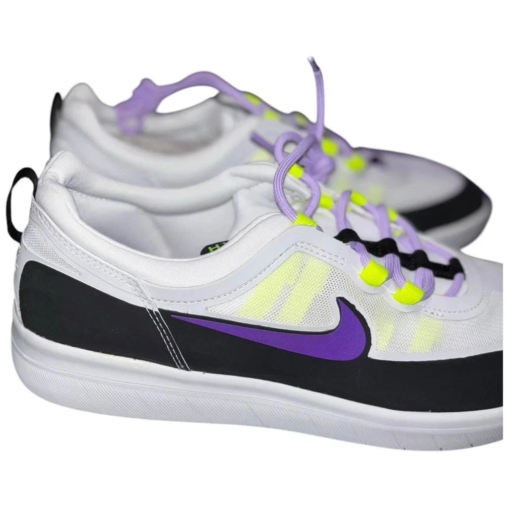 Men's Nike SB Nyjah Free 2 Black Wild Berry Skate Shoes