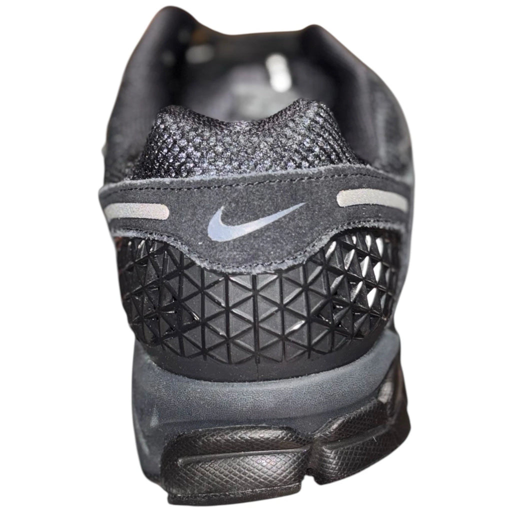 Men's Nike Zoom Vomero 5 Black Sneaker