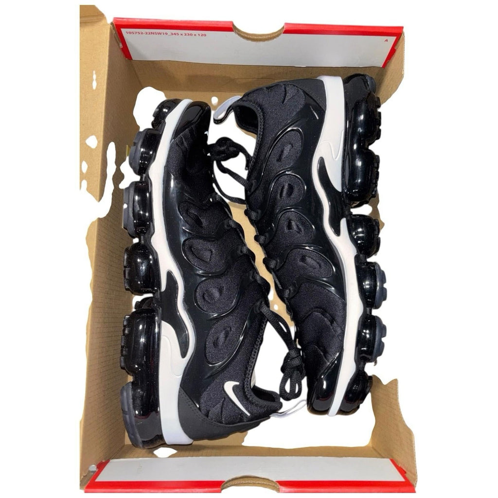 Nike Air Vapormax Plus Triple Black Trainers