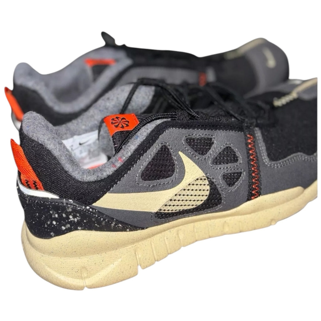 Nike Free Terra Vista Men's Trainers - Black & Grey