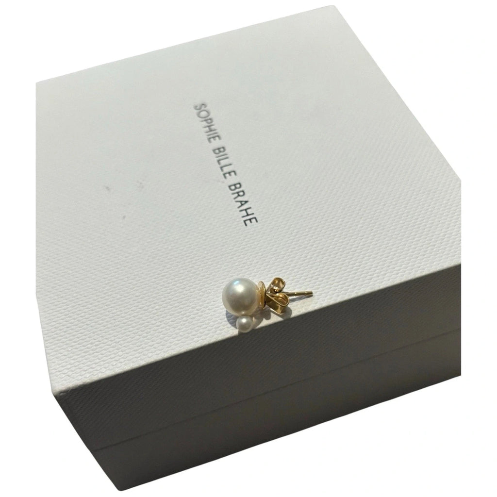 Sophie Billie Brahe Freshwater Pearl Gold Stud Earrings
