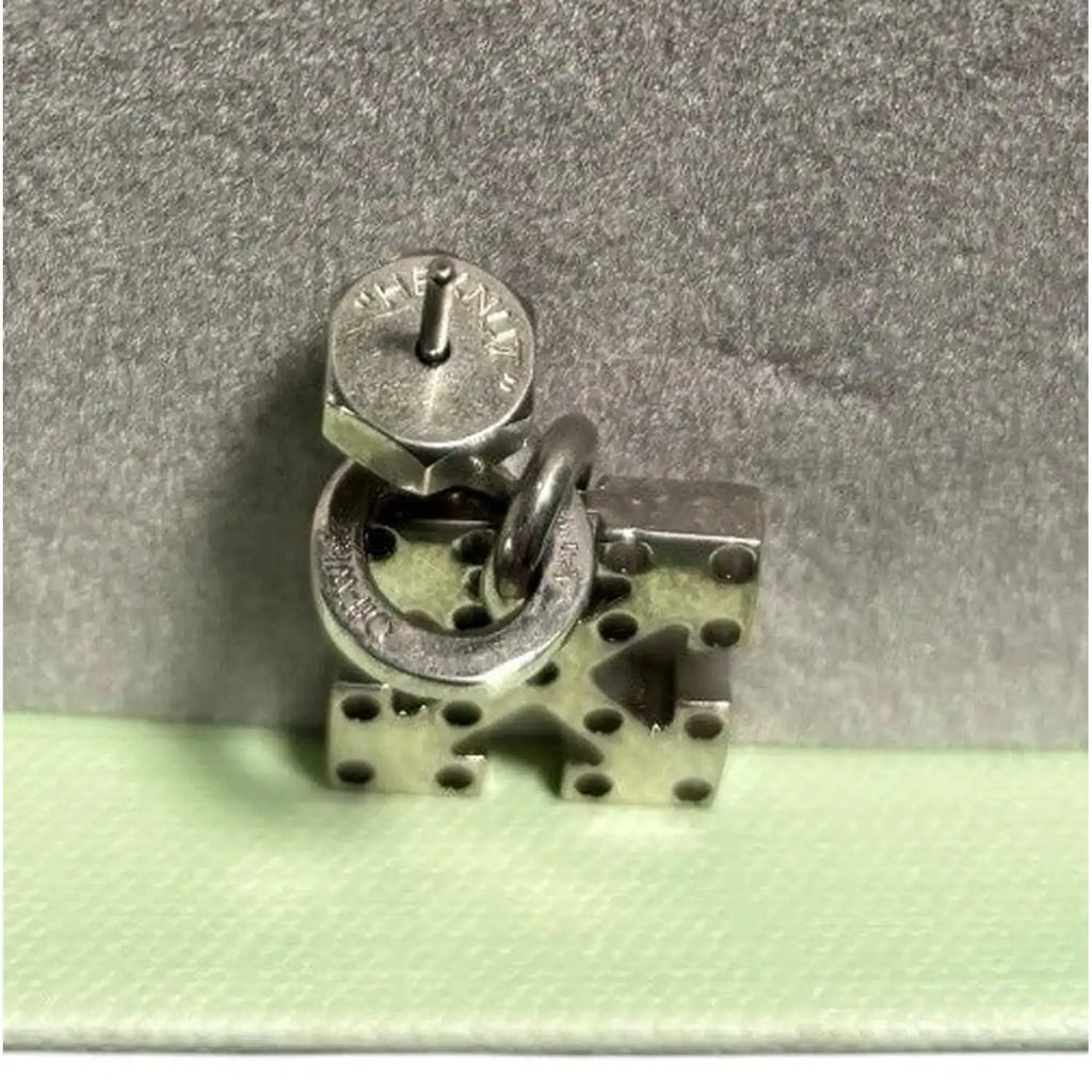 Unisex Silver Brass Off-White Earring Shiny Mini Arrow