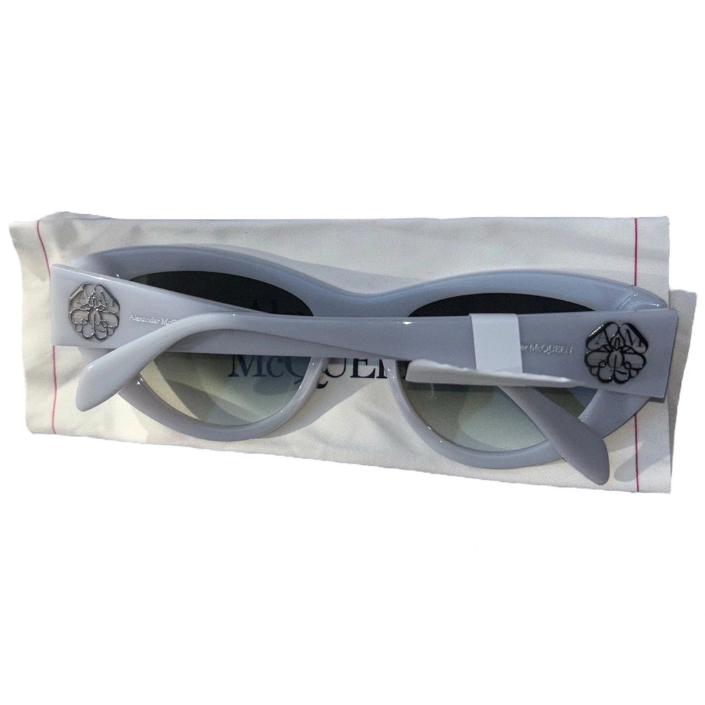Women's Alexander McQueen Cat Eye Sunglasses Grey